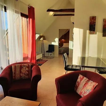 Gites du golf de Laguiole Soulages-Bonneval Extérieur photo