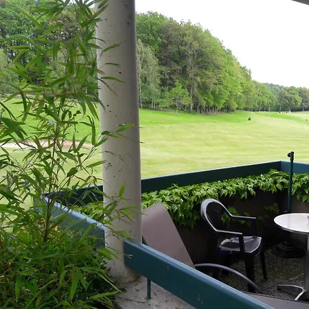 Gites du golf de Laguiole Soulages-Bonneval Extérieur photo