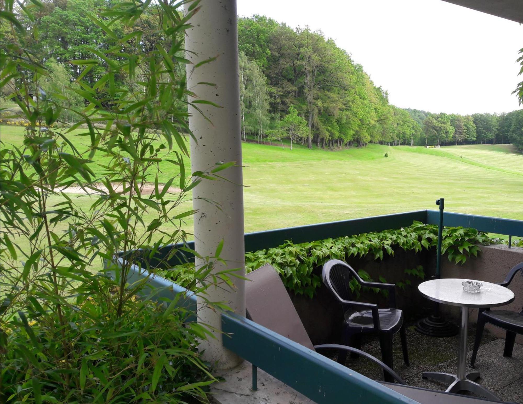 Appartement Du Golf De Laguiole Soulages-Bonneval